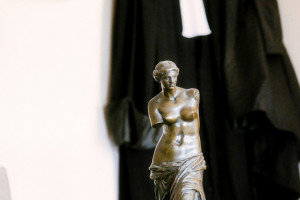 Le procès Depardieu et la défense désastreuse de Jérémie Assous